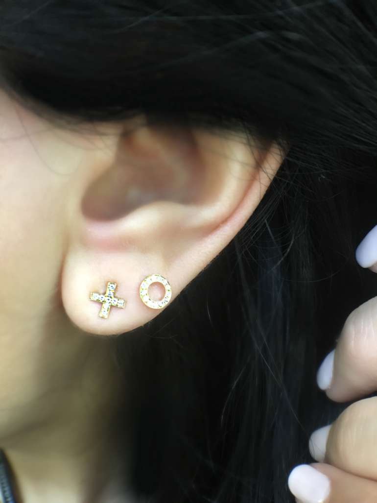 XO earrings