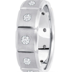 Rasied Square Diamond Band