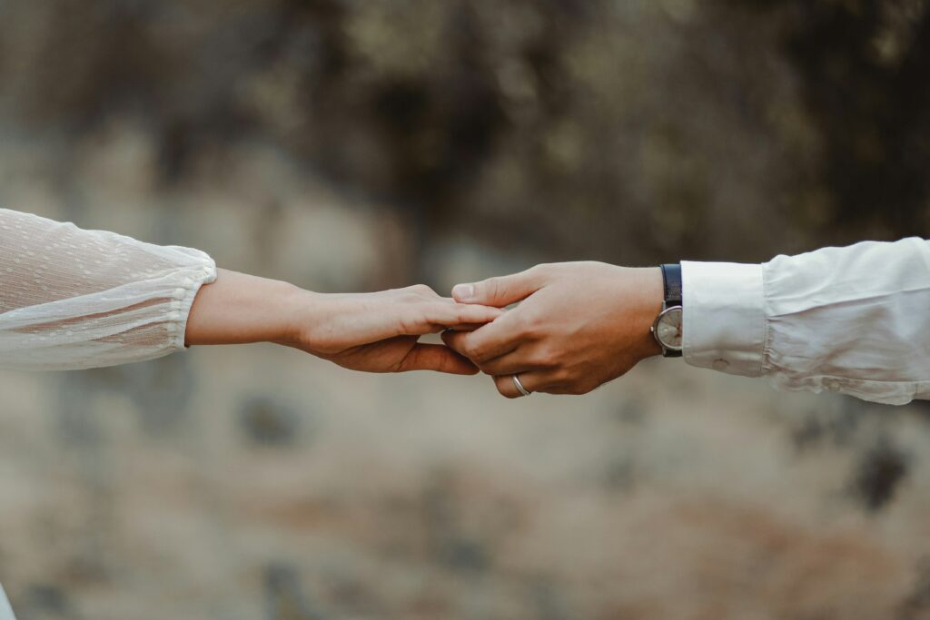 Engagement-Rings-vs-Wedding-Rings