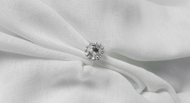 trendy-engagement-rings
