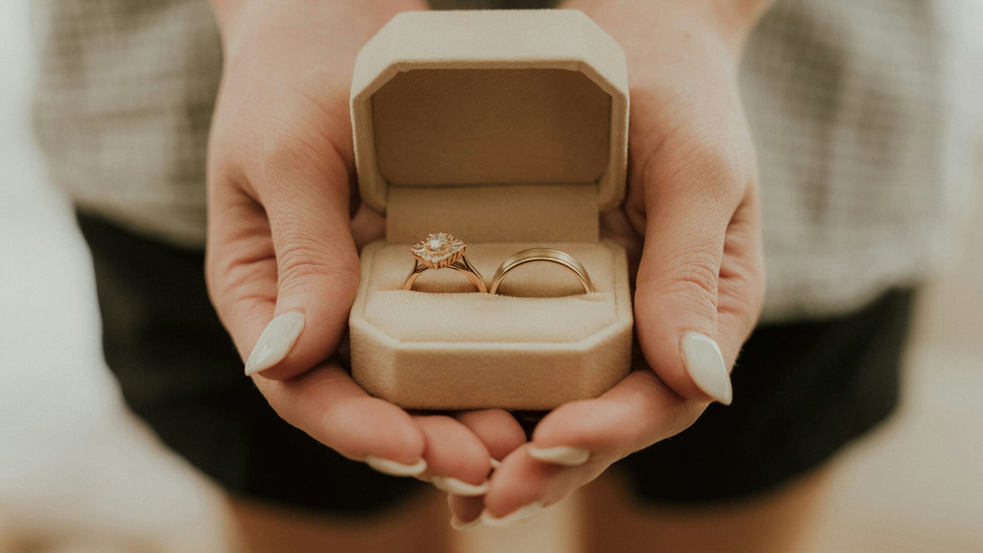 Anatomy-of-an-Engagement-Ring