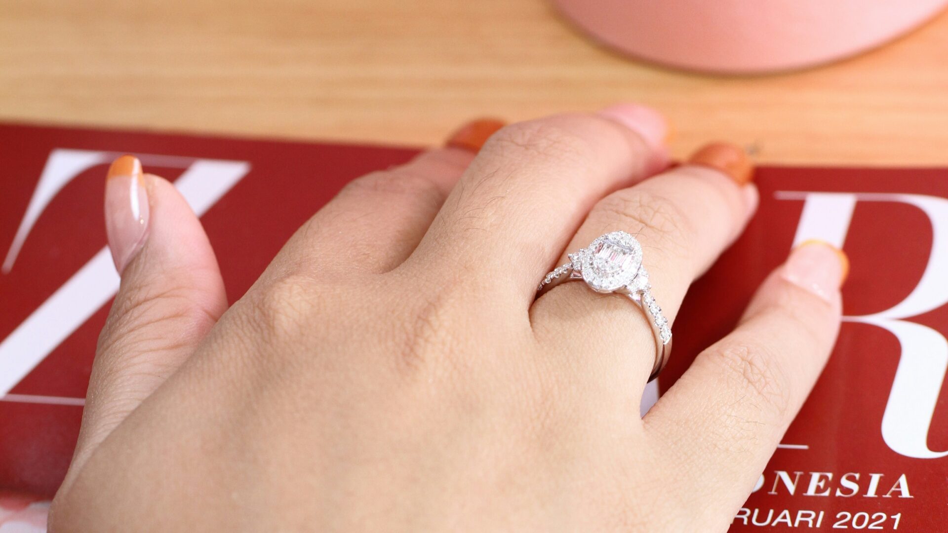 Impressive-Celebrity-Engagement-Rings-in-2025