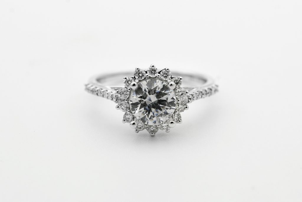 Nature Inspired Engagement Rings: Floral-Engagement Rings